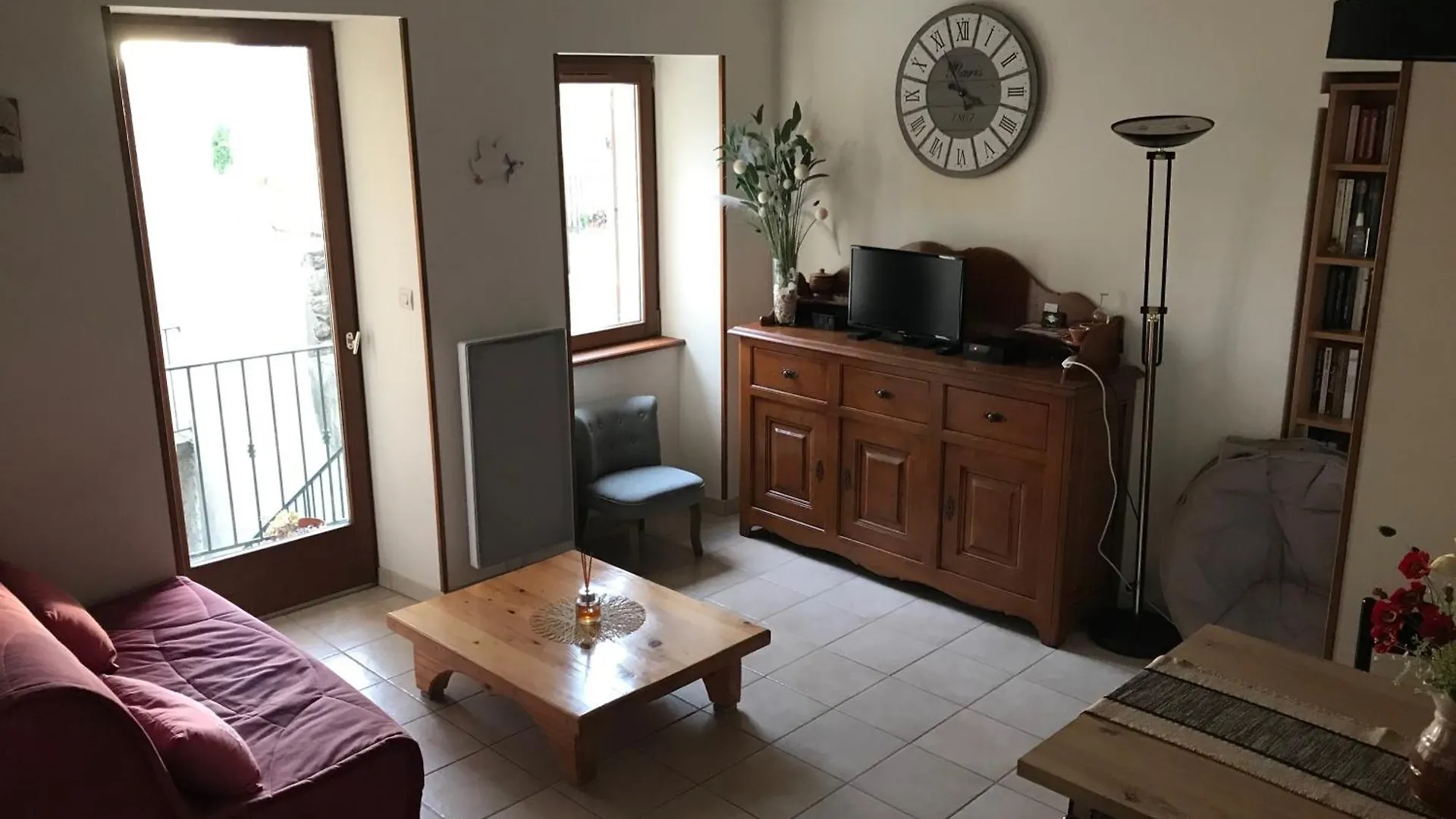 Maison Familiale Au Coeur D'Un Village Typique Alba-la-Romaine